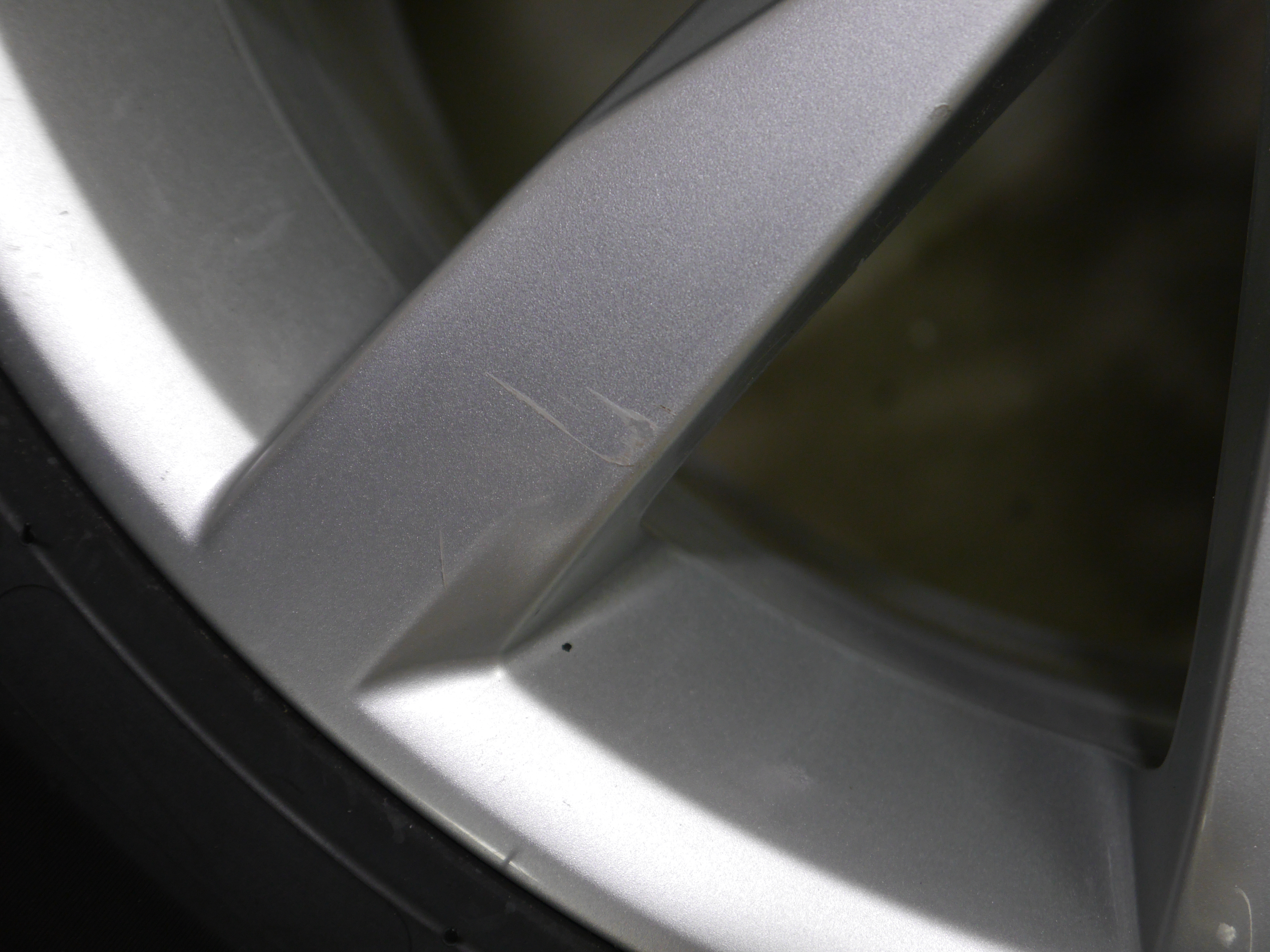VW Golf Aluradsatz Sommer 225/45 R17 91W 5G0601025BH