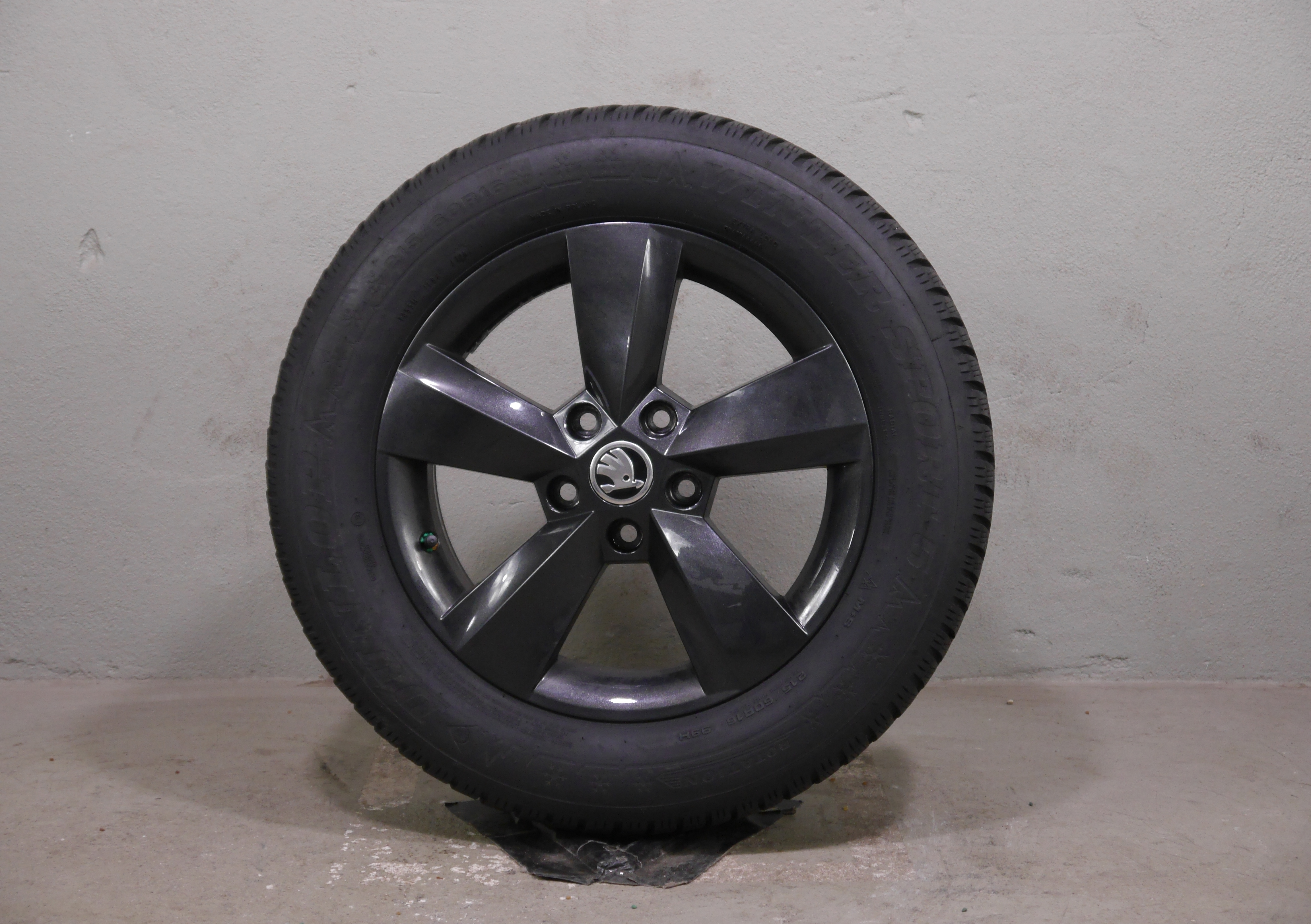 ŠKODA Karoq Aluradsatz – Winter  215/60/R16 99H – 57A601025S-T