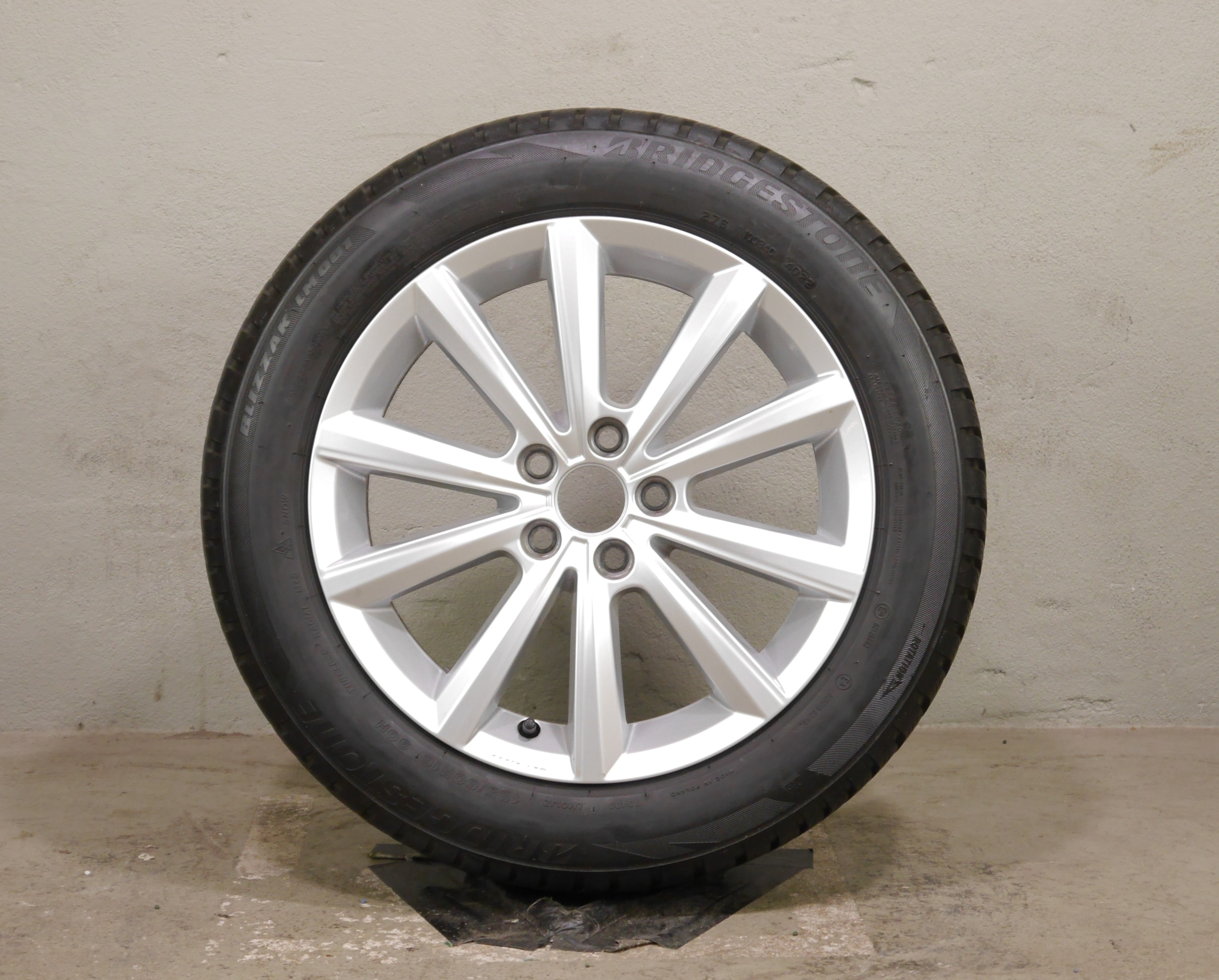 VW Polo GTI (AE) Aluradsatz – Winter 185/60 R16 90H – 2G0601025AF