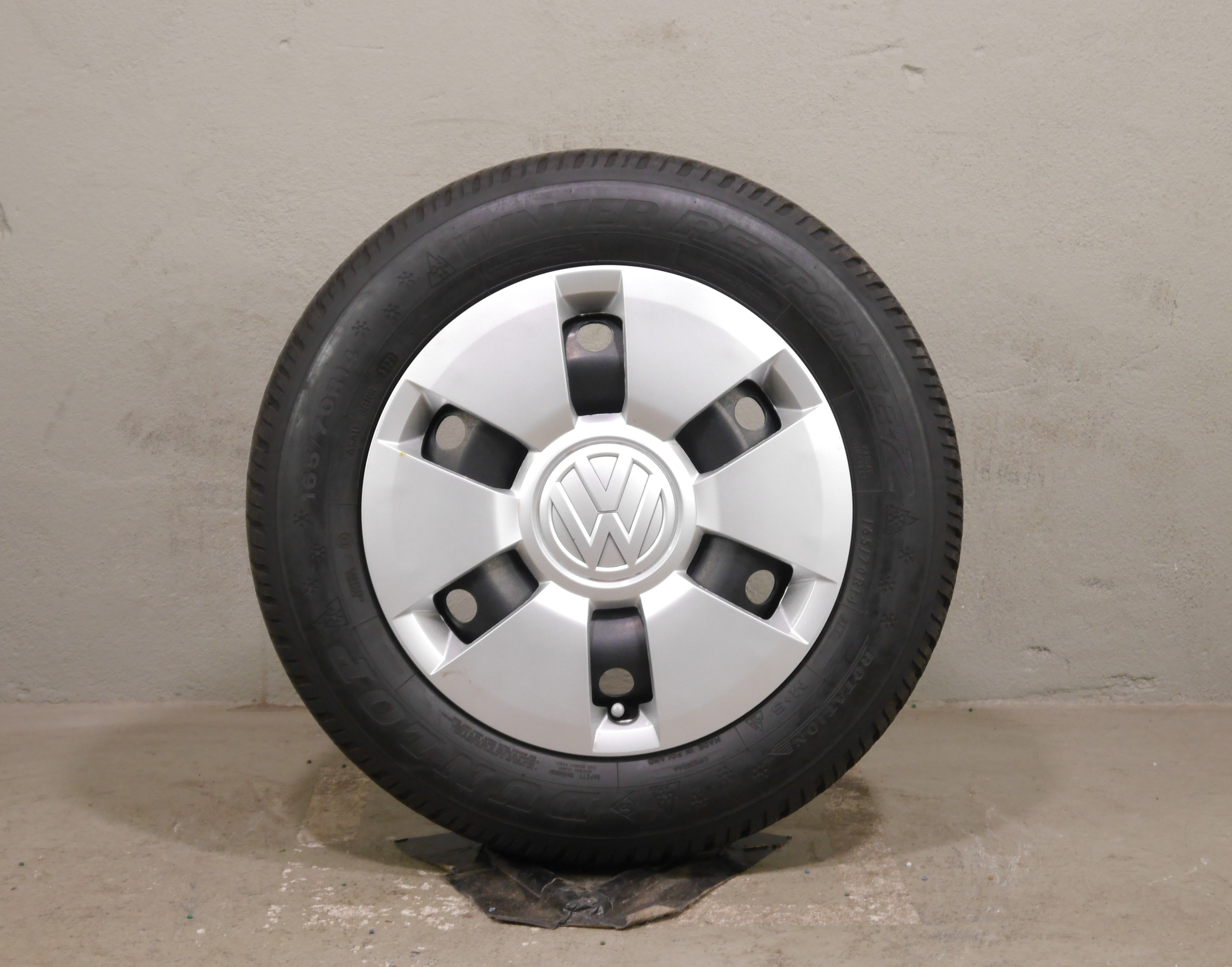 VW UP!  Stahlradsatz – Winter 165/70 R14 81T  – 1S0601027G/J