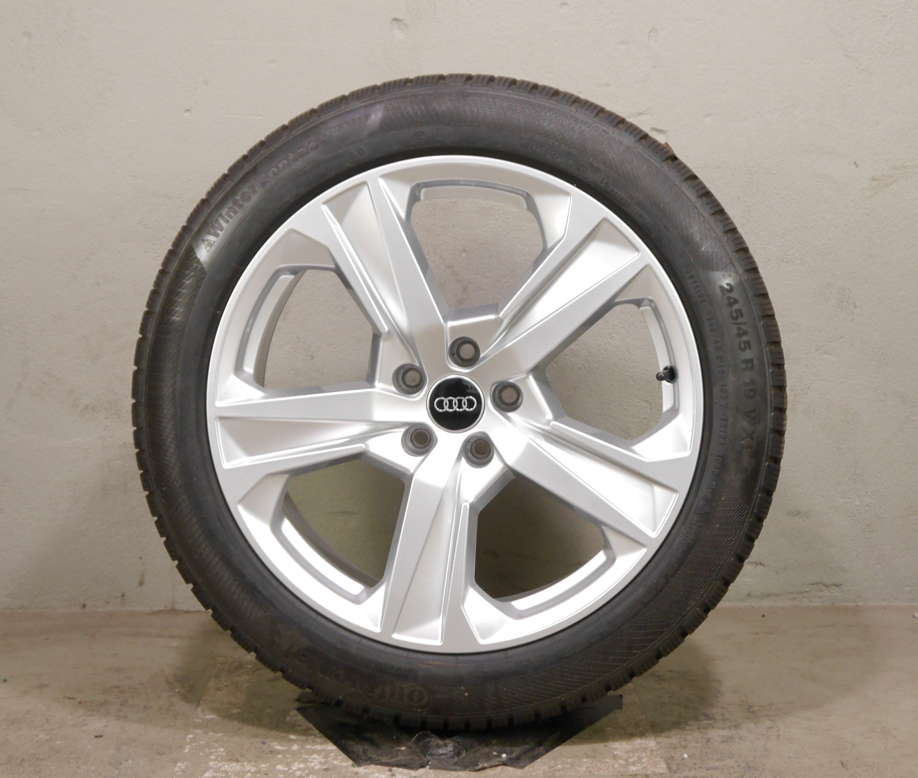 Audi A7 Sportback Aluradsatz – Winter 245/45 R19 102V (AO) – 4K8601025J