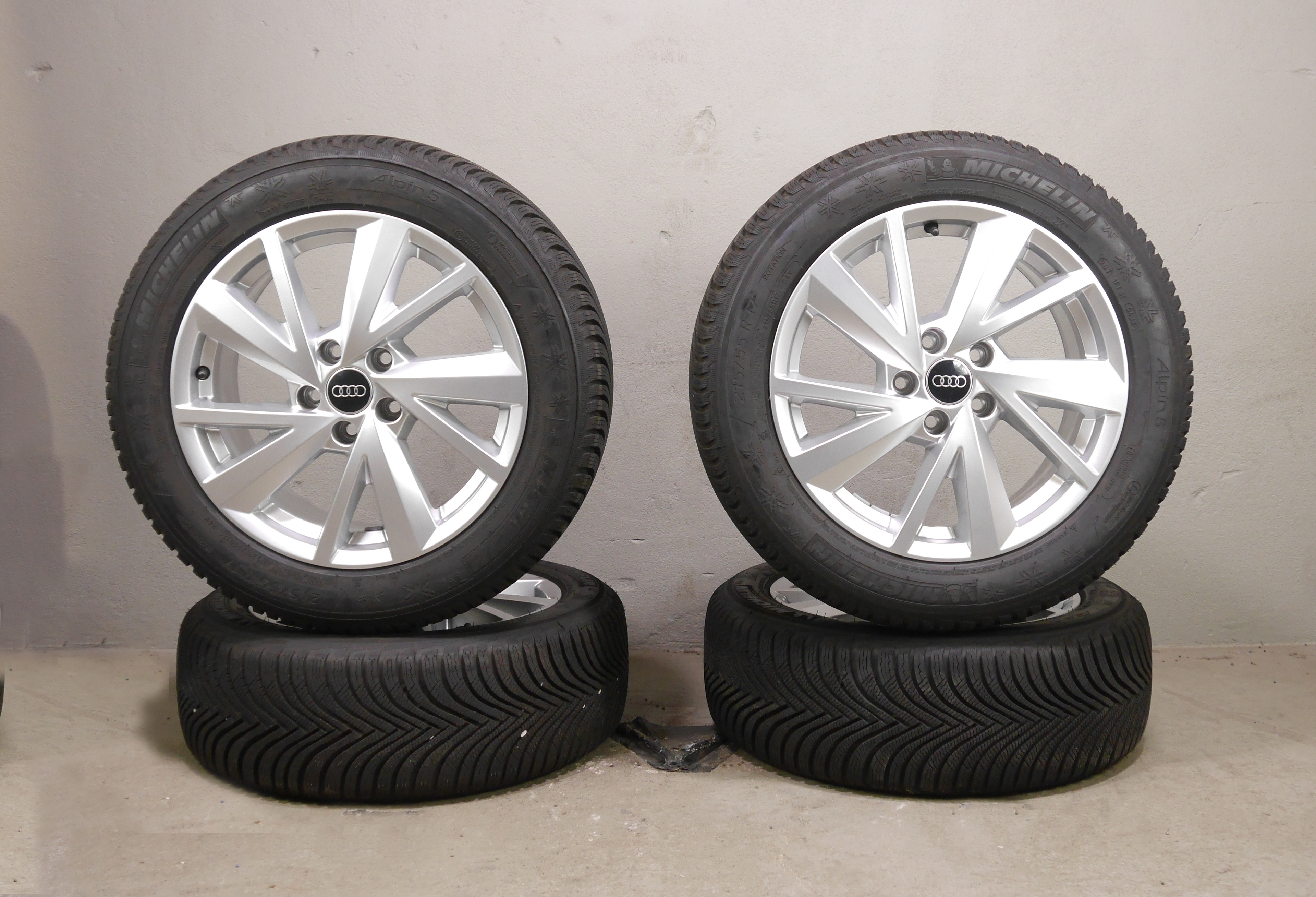 Audi Q2 Aluradsatz – Winter 215/55 R17 94V (AO) – 81A601025C