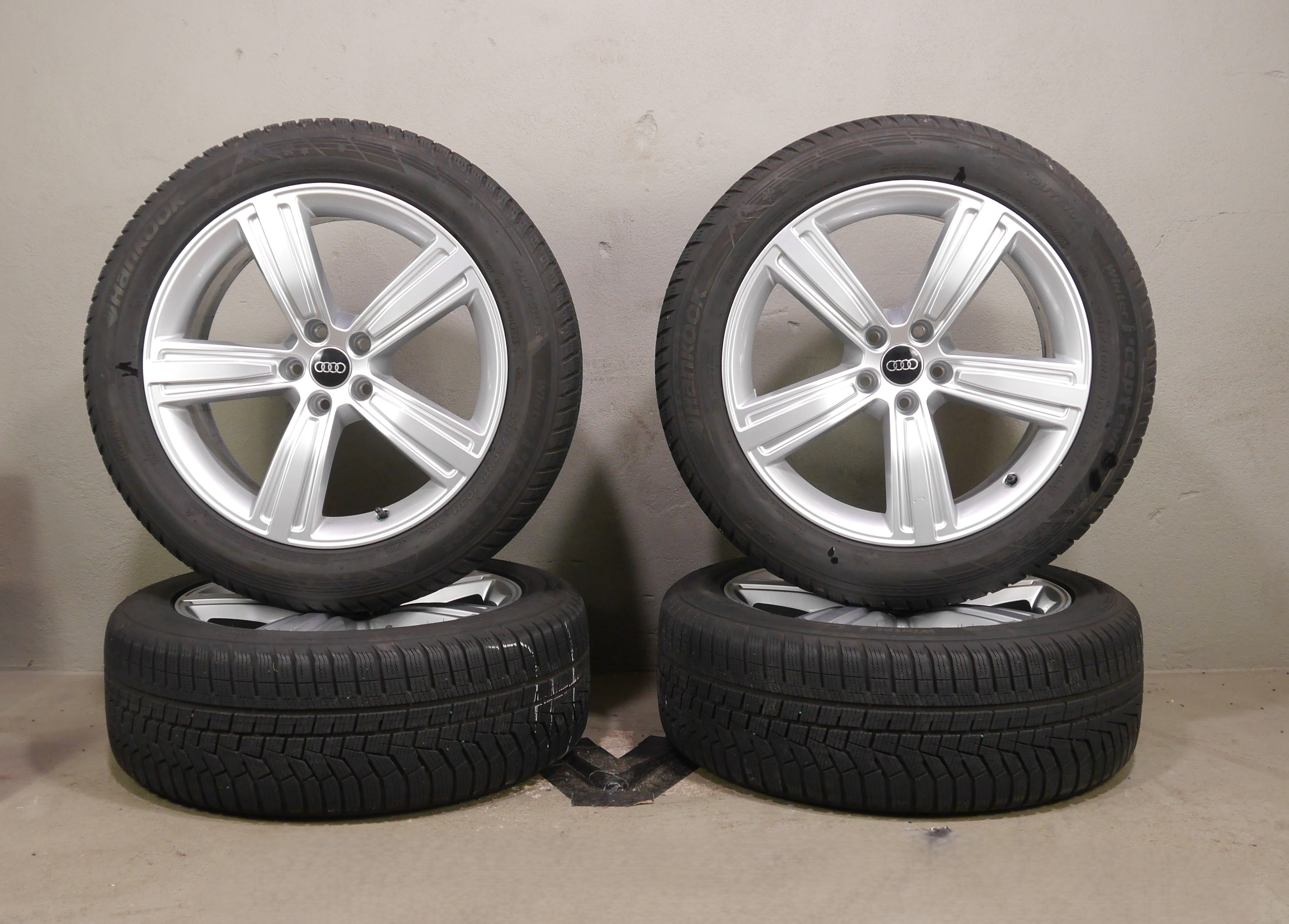 Audi A8 Aluradsatz – Winter 235/50 R19 103H – 4N0601025J