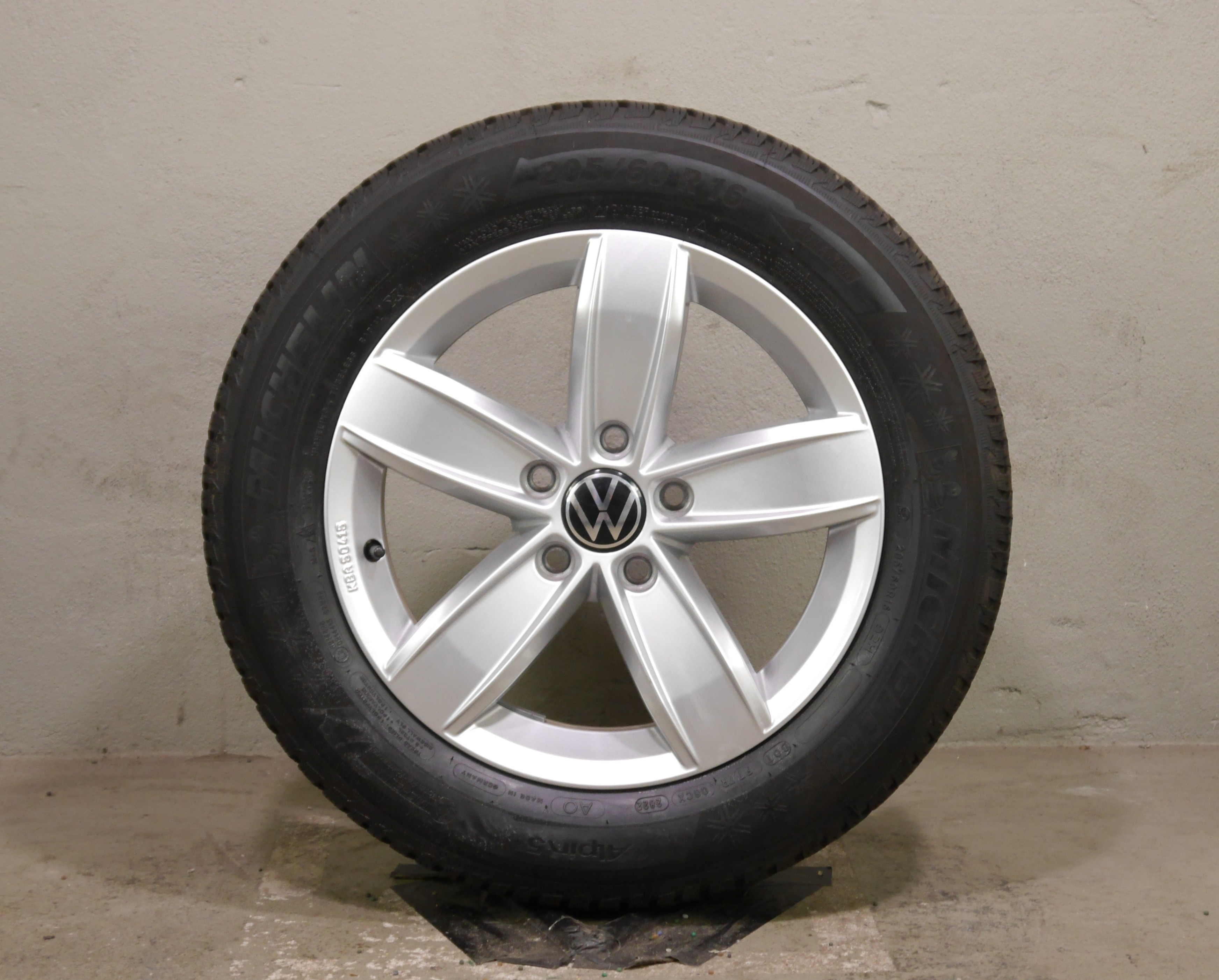 VW T-Roc (D1) Aluradsatz – Winter 205/60 R16 92H – 2GA601025Q