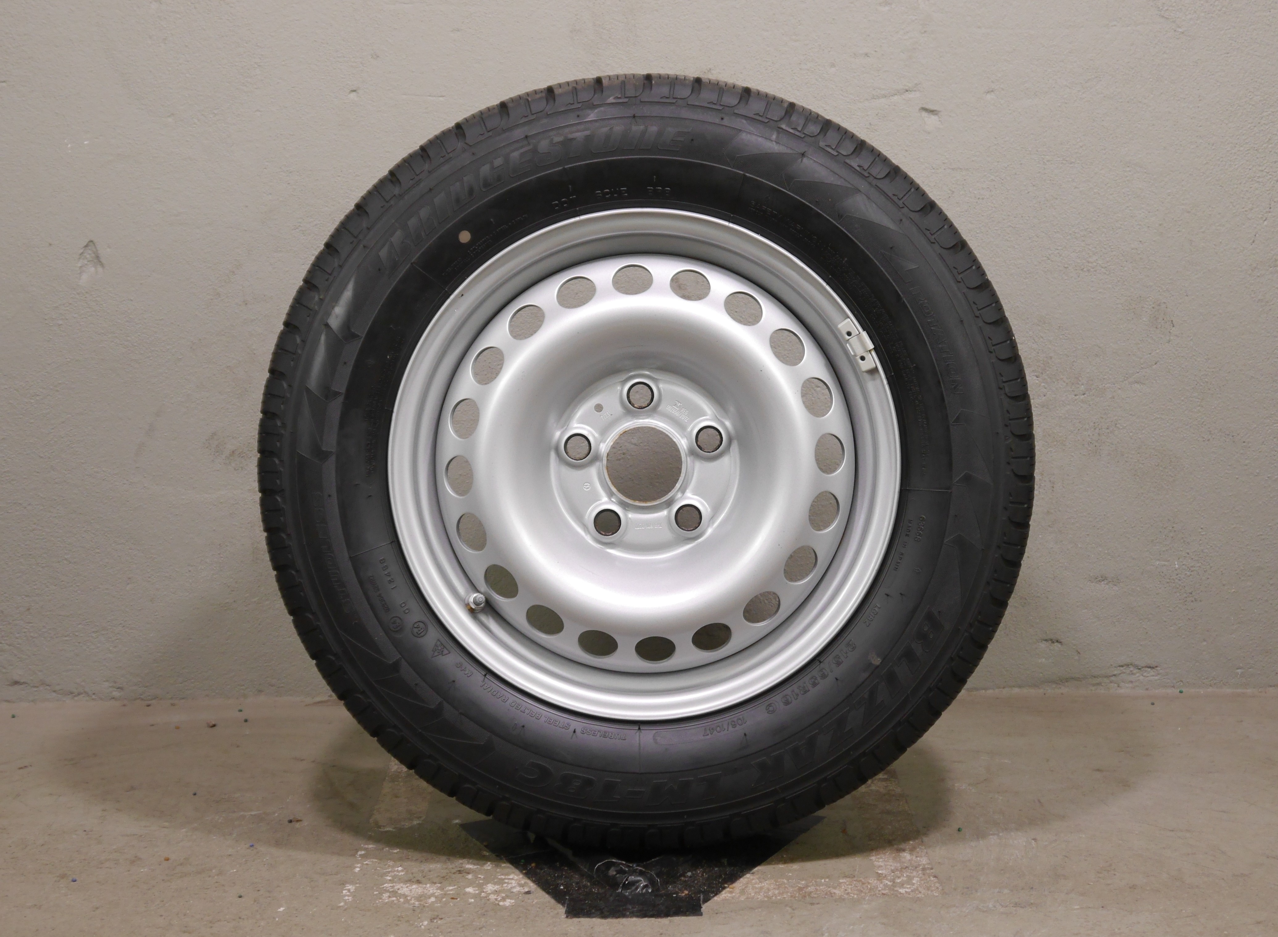 Volkswagen T6 SH Stahlradsatz – Winter 215/65 R16  106/104H - 7H8601027D