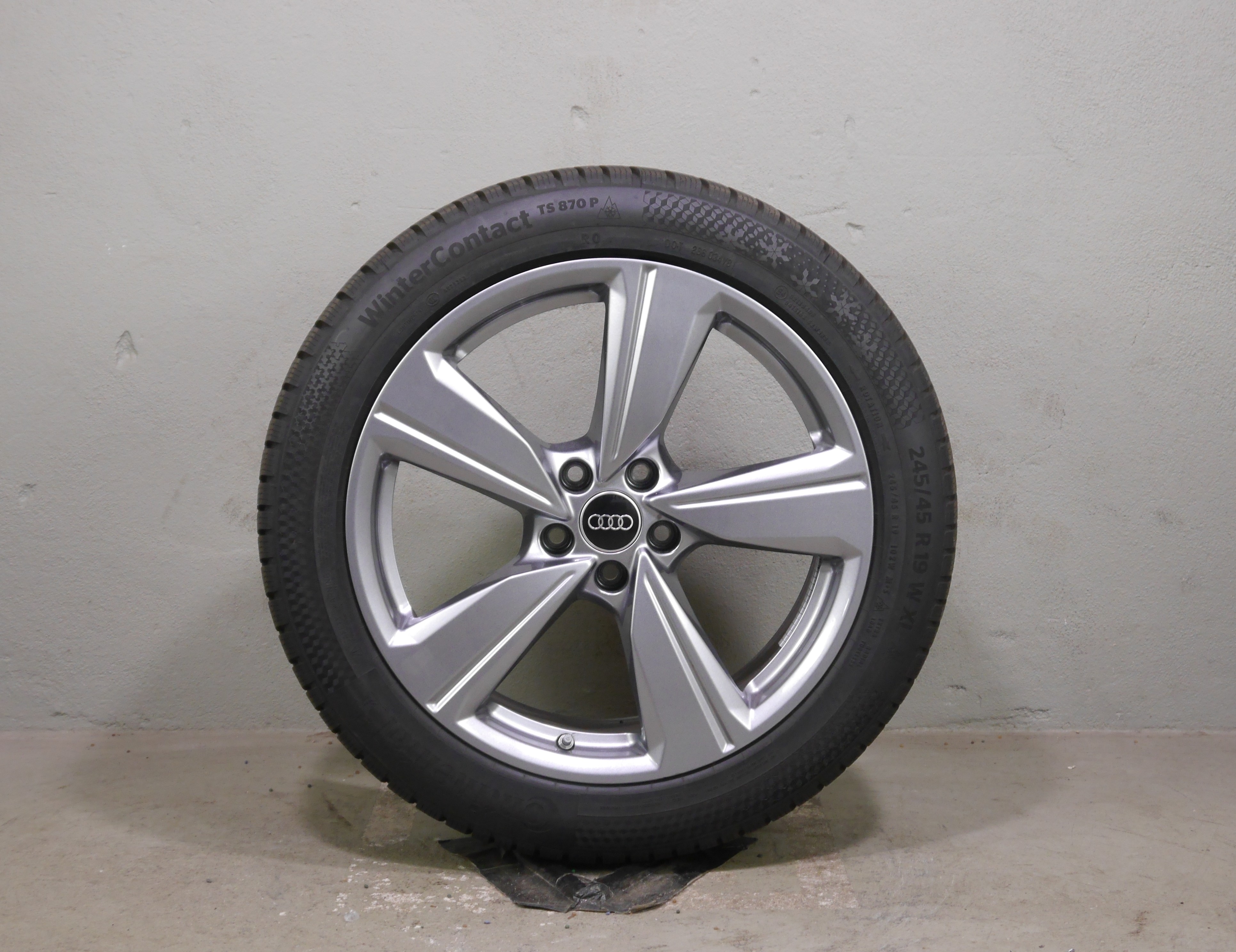 Audi A6 Aluradsatz – Winter 245/45 R19 102W (AO) – 4P0601025G mit RDKS
