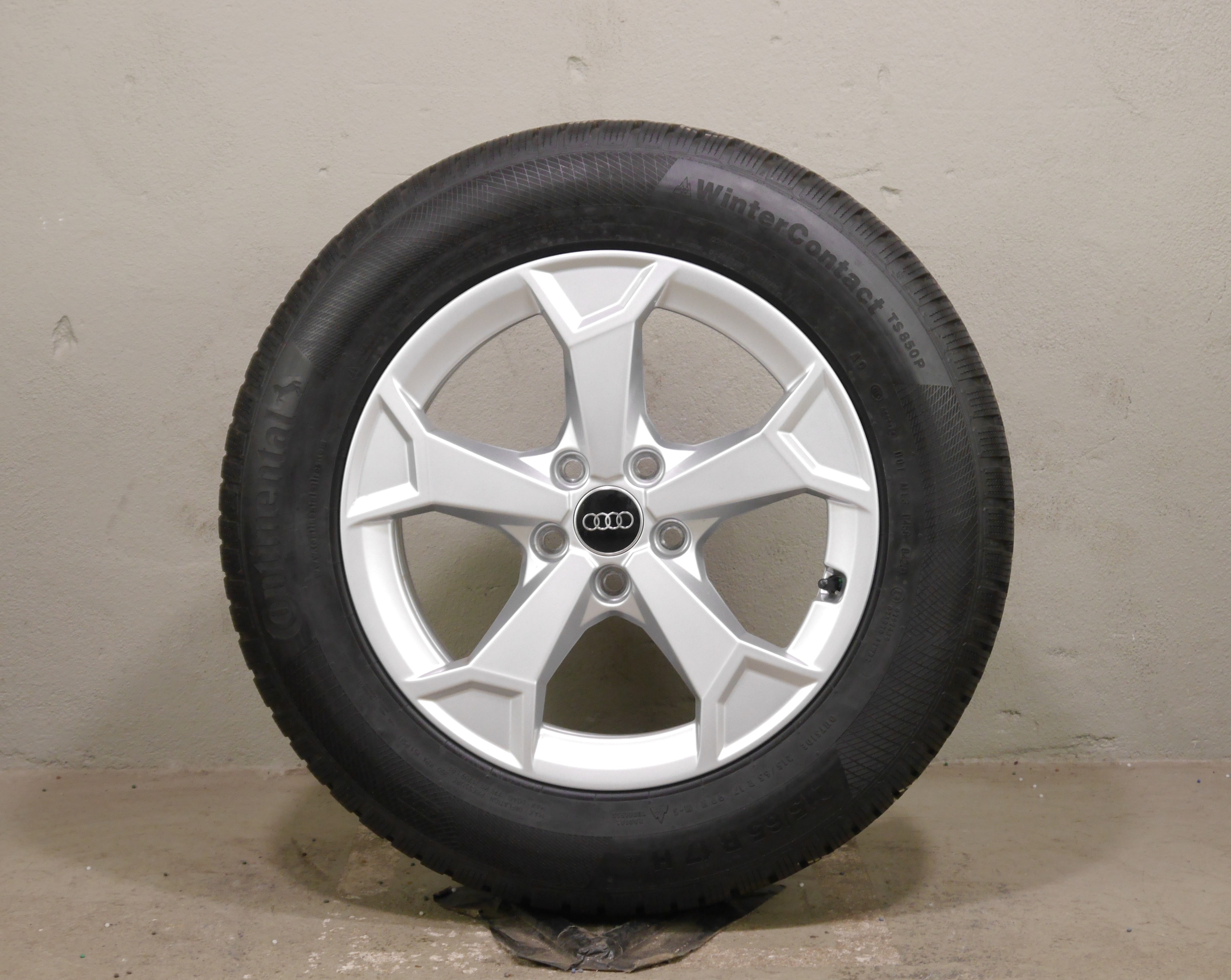 Audi Q3 Aluradsatz – Winter 215/65 R17 99H (AO) – 83A601025AL