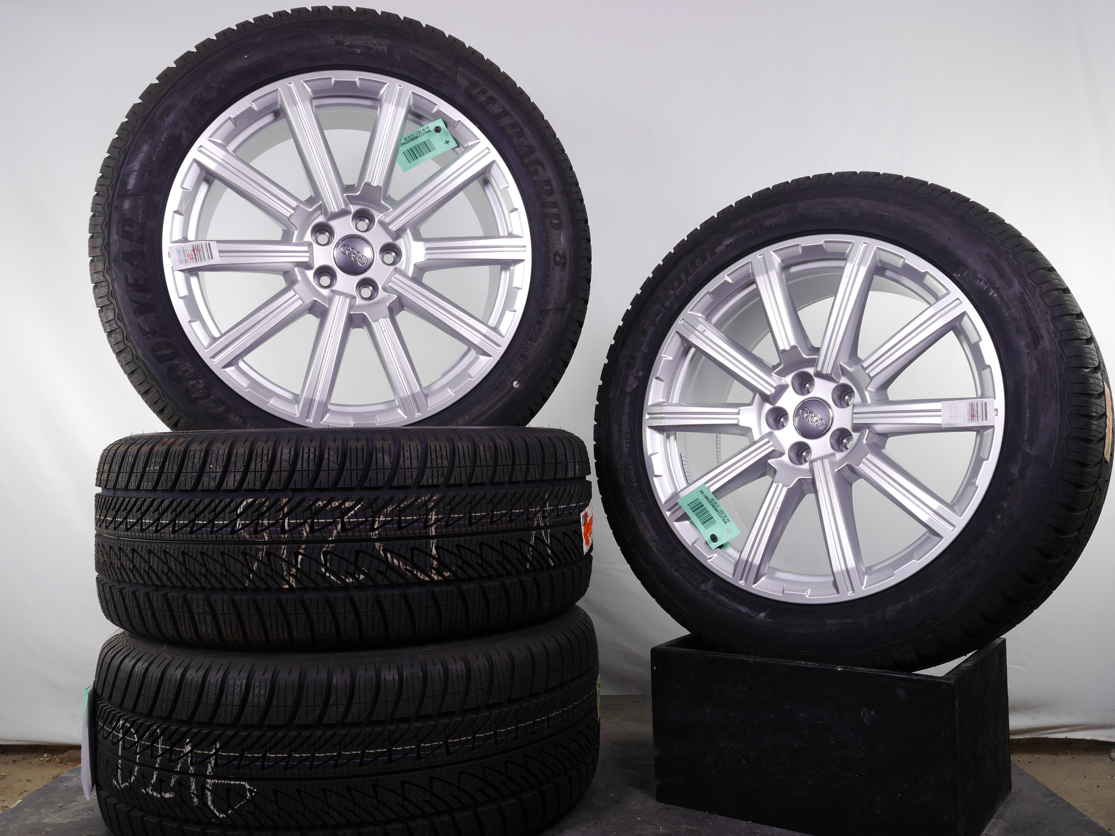 Audi Q7 Aluradsatz – Winter 285/45 R20 112V(AO) – 4M0601025AE