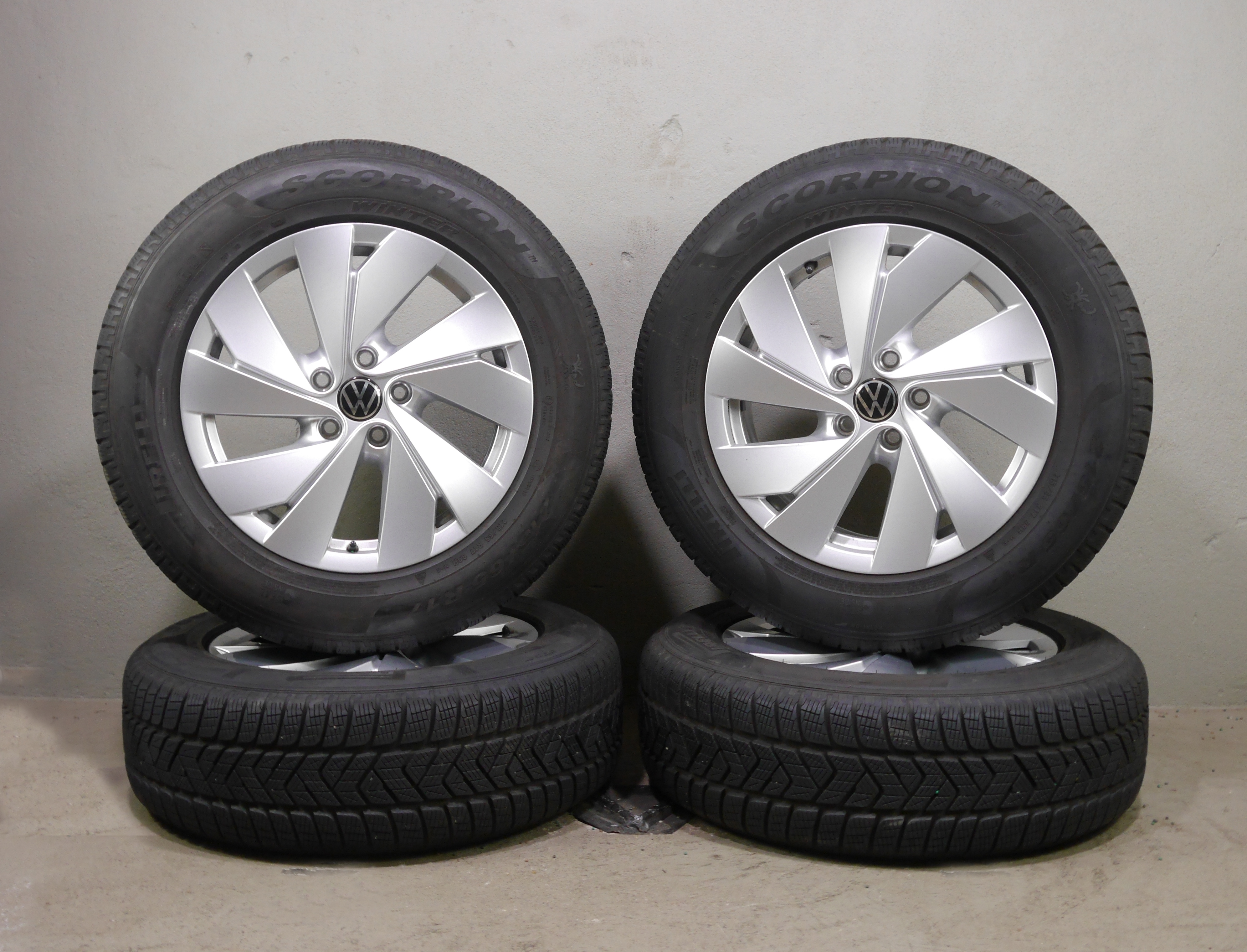 VW Tiguan Aluradsatz Belmont – Winter 215/65 R17 99H - 571601025-