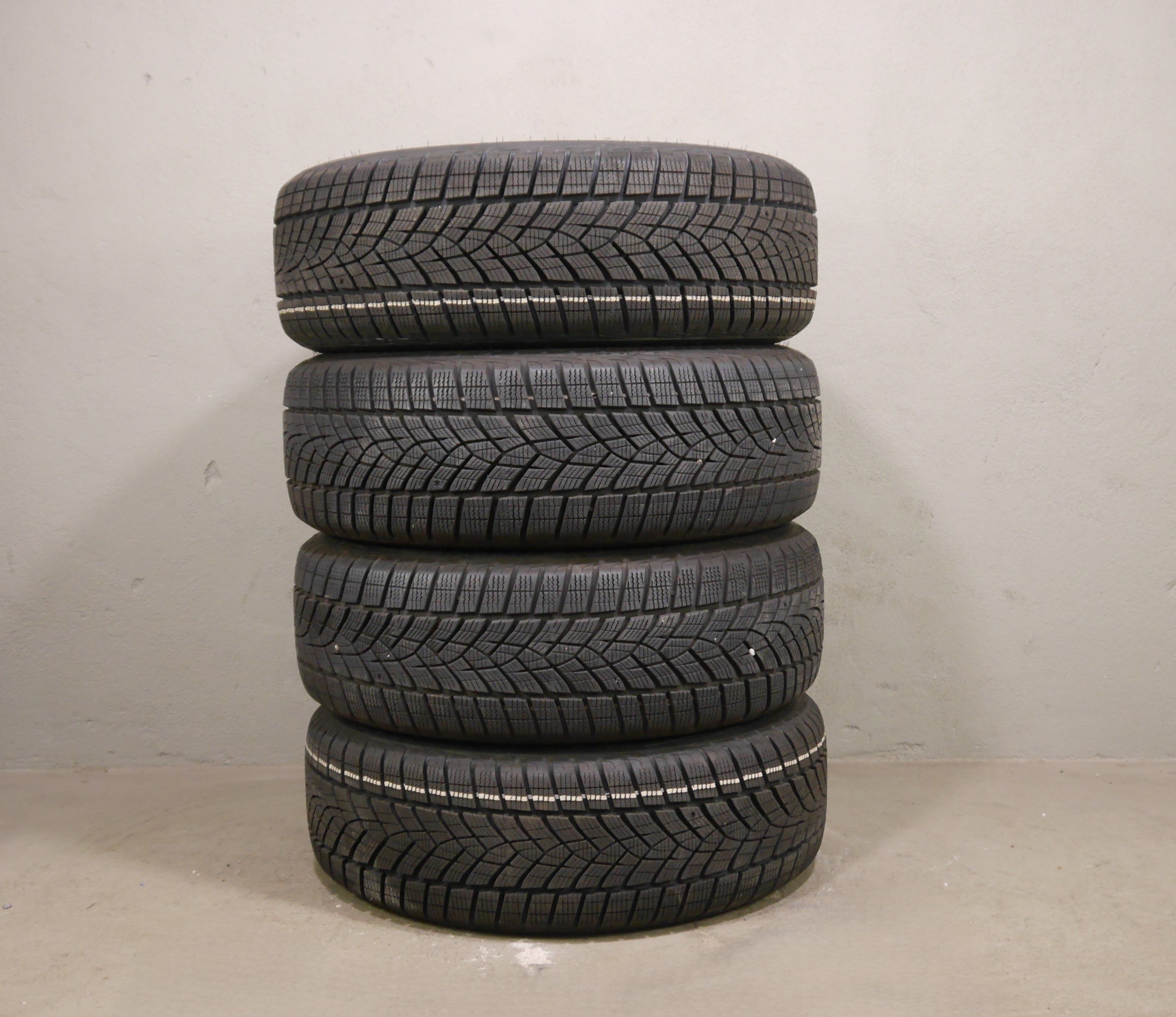 VW ID.3 Stahlradsatz – Winter 215/55 R18 95T - 1EA601027