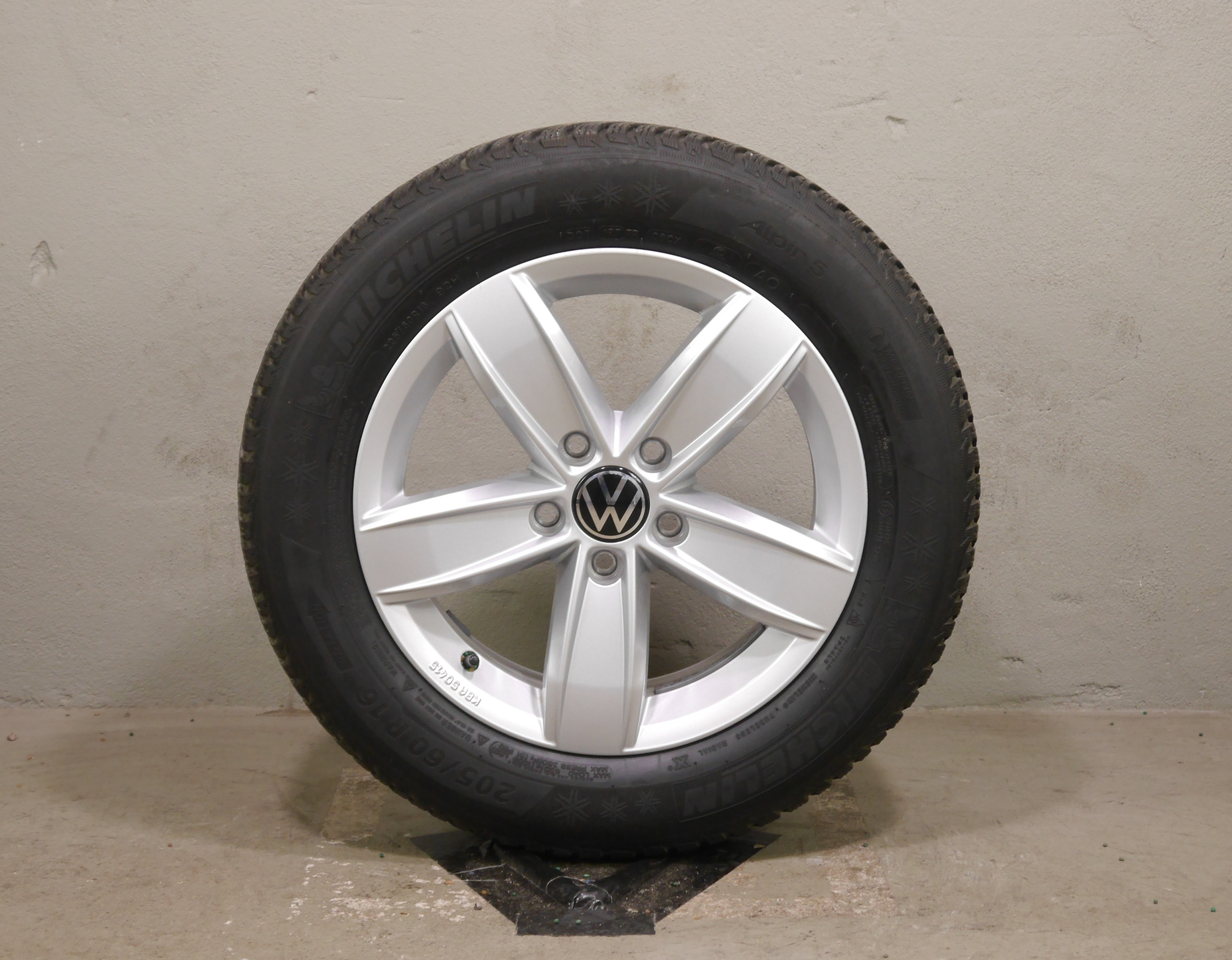 VW T-Roc Aluradsatz – Winter 205/60 R16 92H – 2GA601025Q