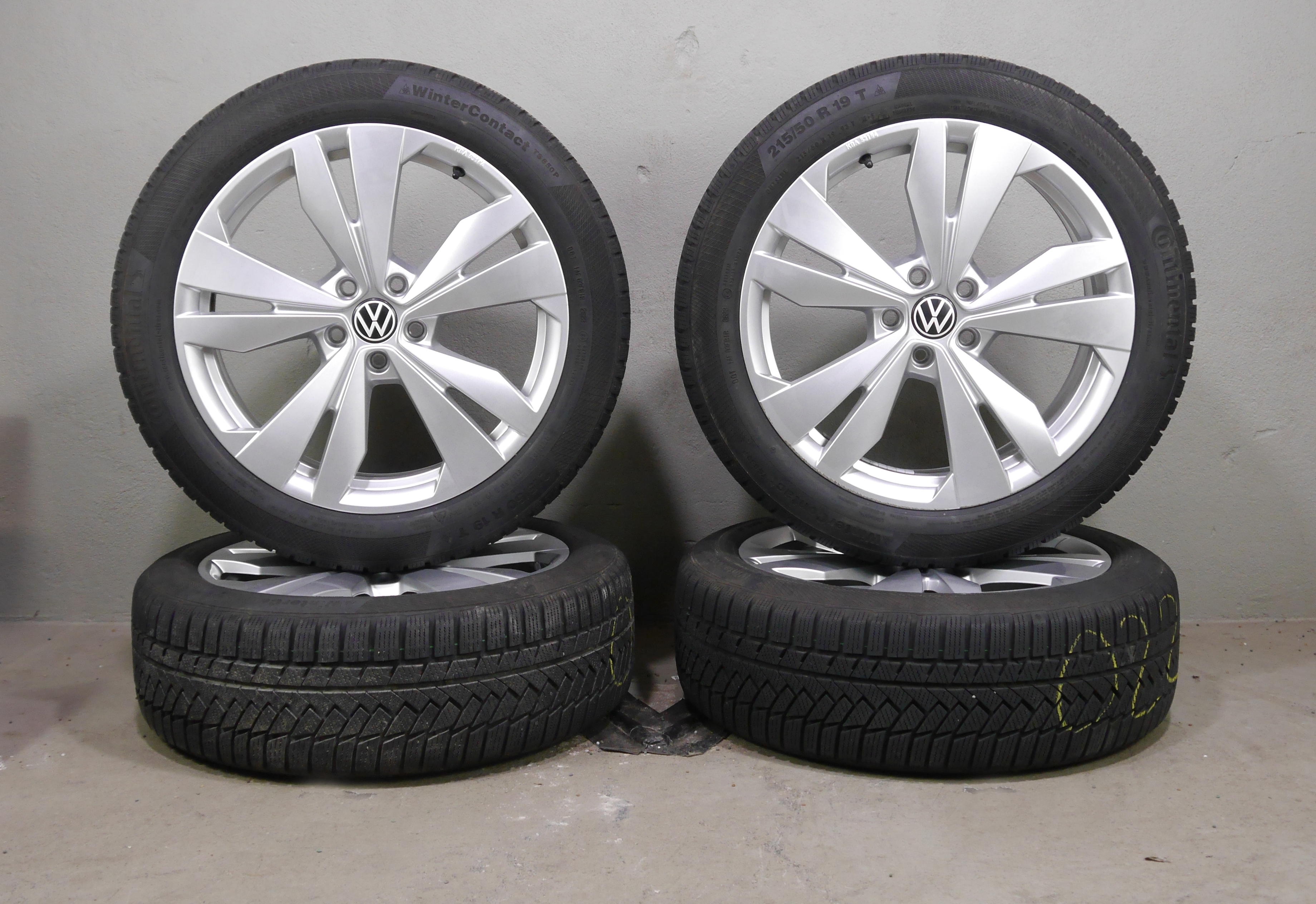 Volkswagen ID.3 Aluradsatz – Winter 215/50 R19 93T - 10A071499A - Seal