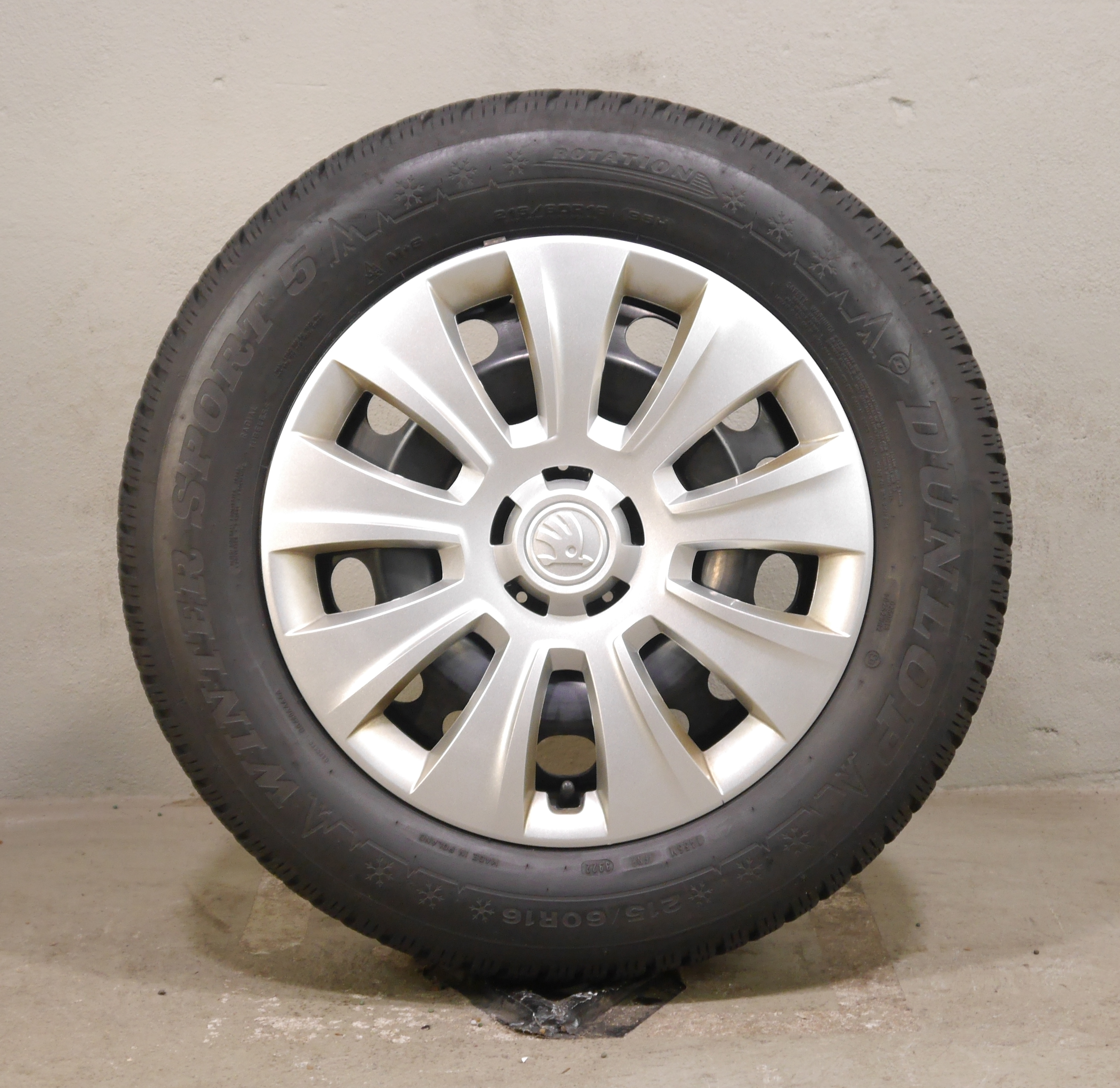 ŠKODA Karoq Stahlradsatz – Winter  215/60/R16 95H – 5Q0601027CK