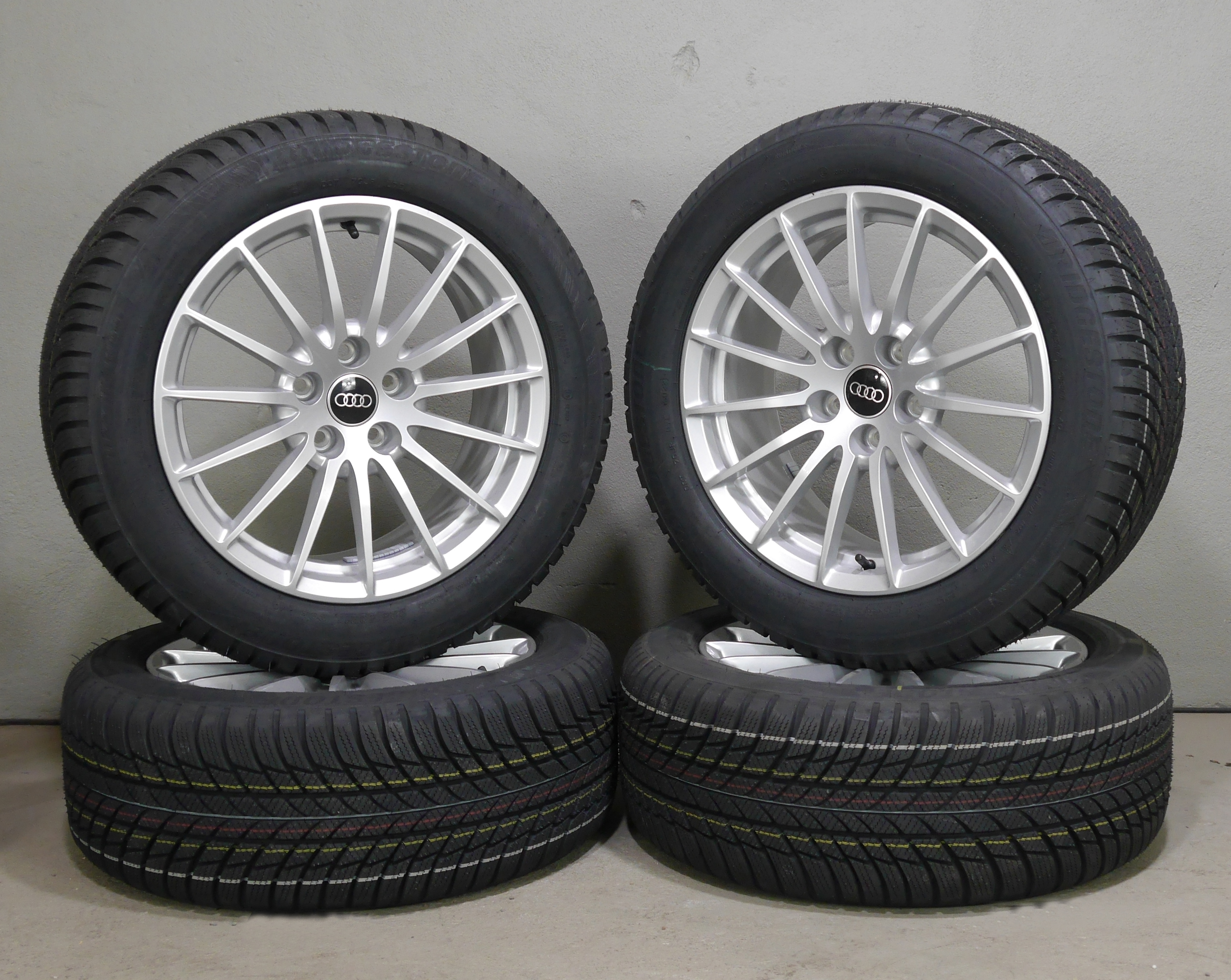 Audi A5  Cabriolet Aluradsatz – Winter 225/50 R17 98H(AO) – 8W0601025AE 