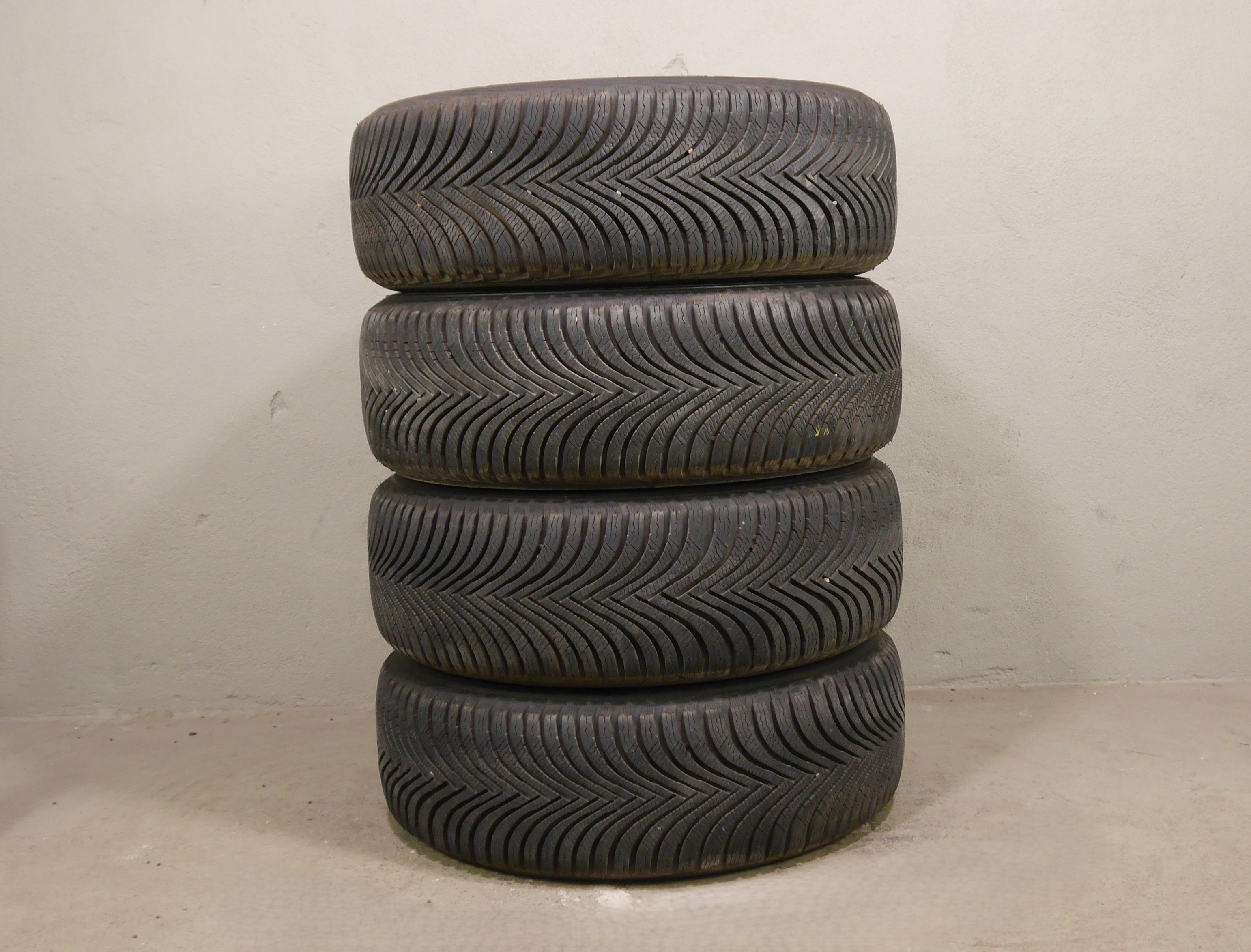 VW T-Roc Aluradsatz Merano – Winter 215/55 R17 94V – 2GA071497