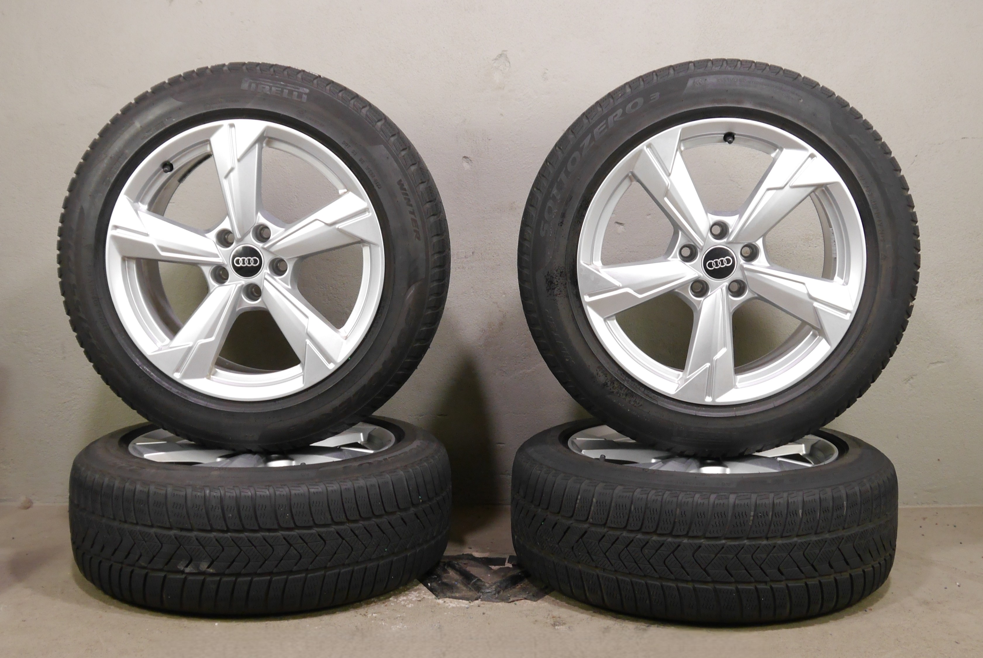 Audi A6 Avant Aluradsatz – Winter 225/55 R18 102V (AO) – 4K0601025DS