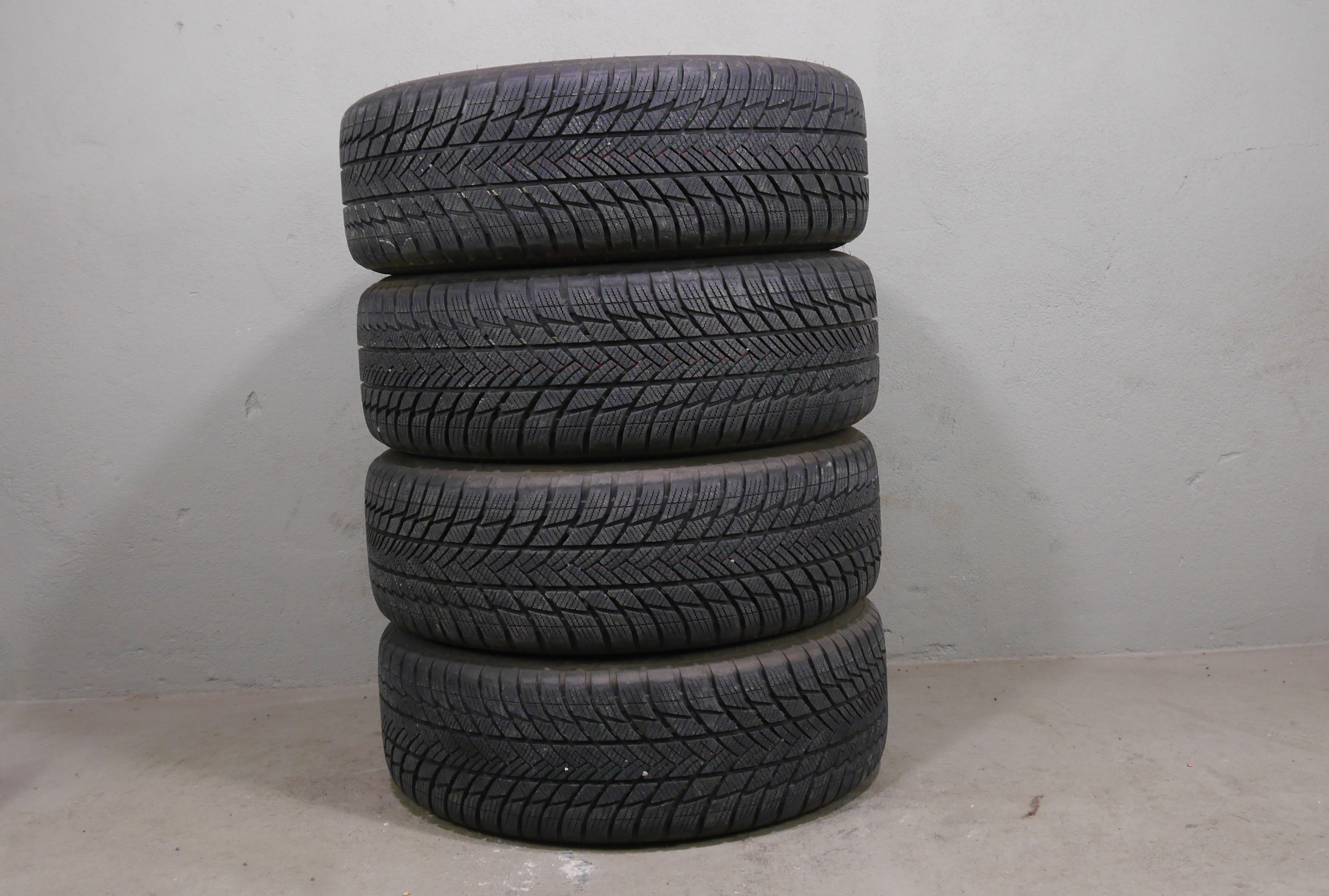 Volkswagen ID.3 Stahlradsatz – Winter 215/55 R18 95T - 1EA601027-