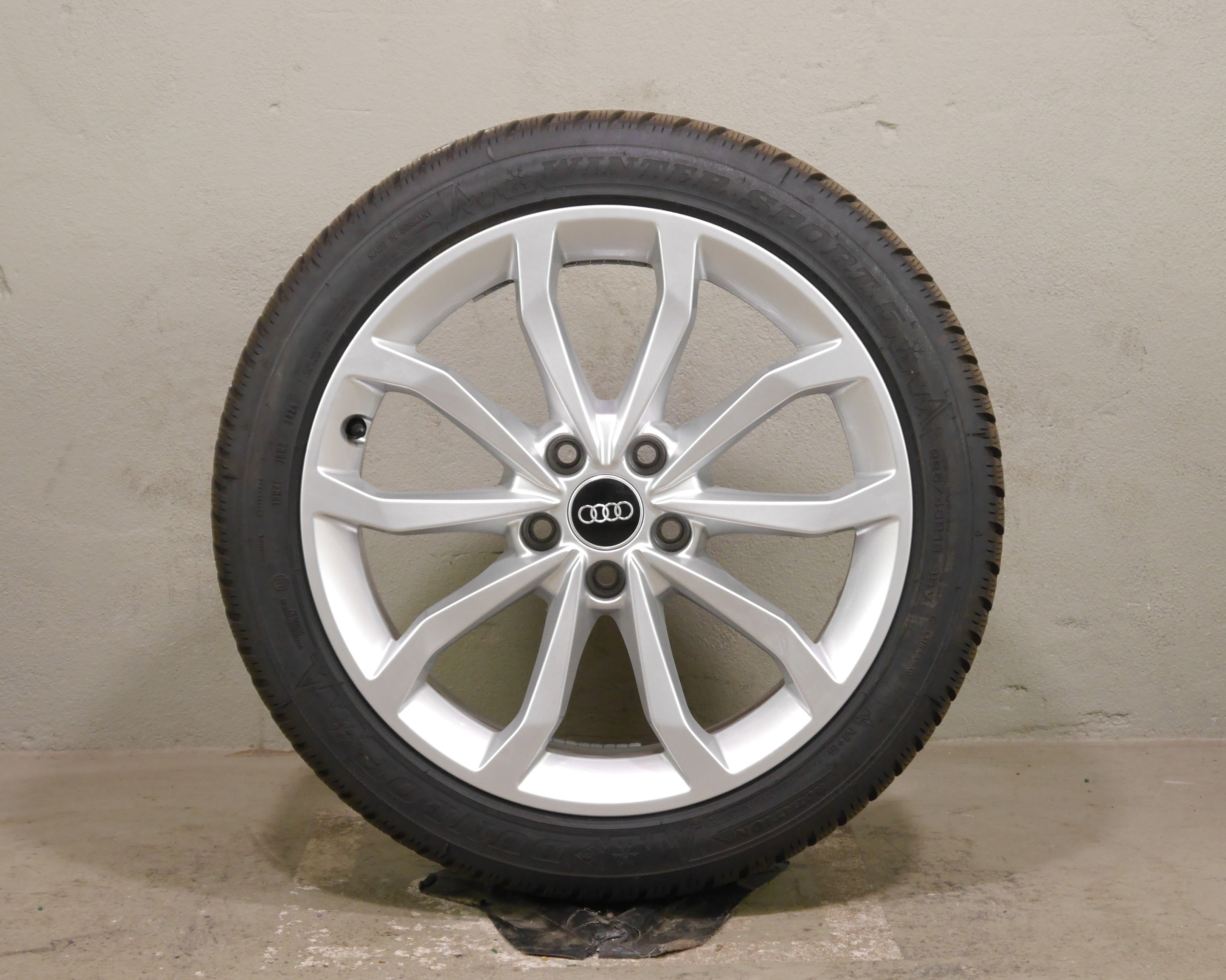 Audi A4 Avant (8W) Aluradsatz – Winter 225/45 R18 95V – 8W0601025ED