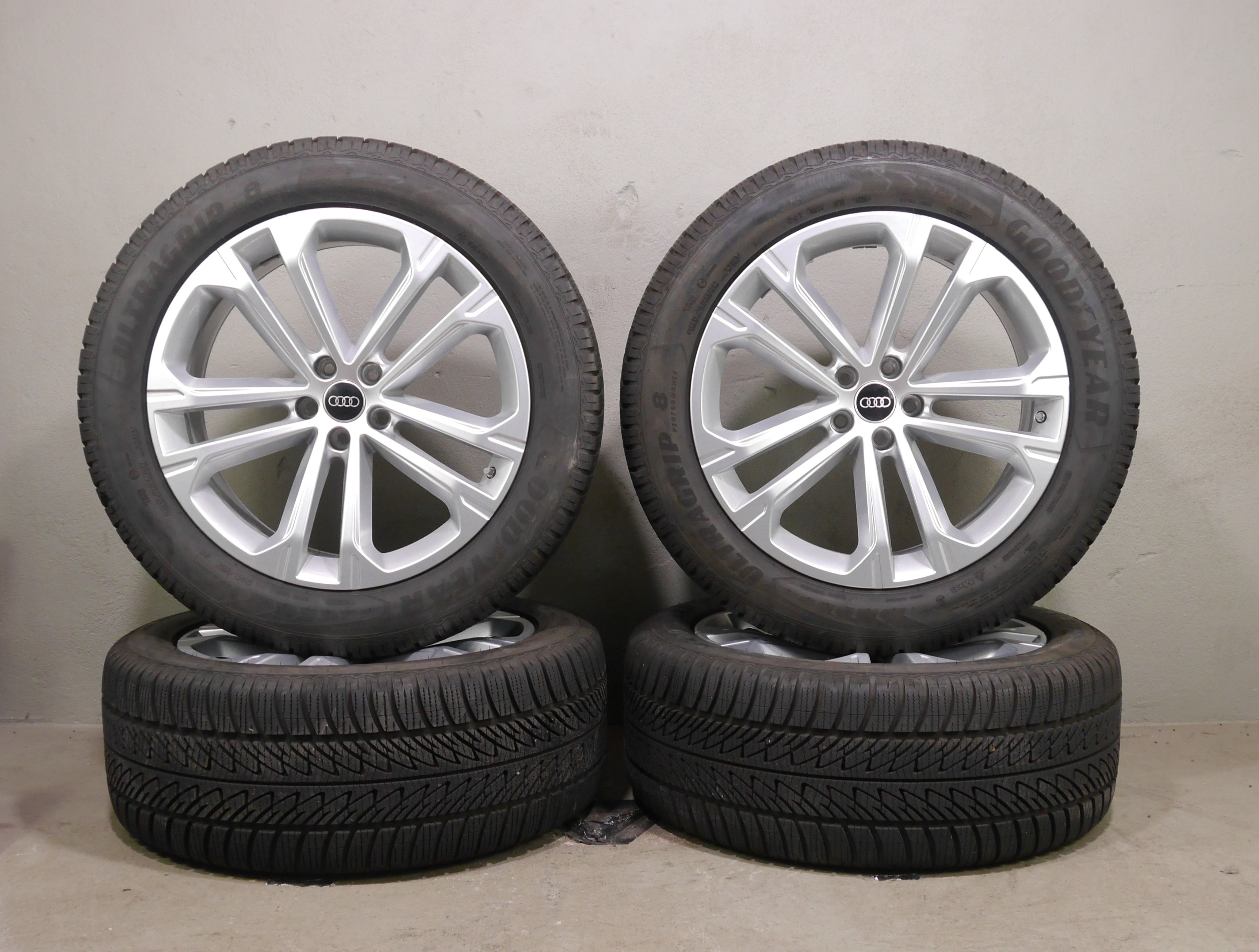 Audi Q7 Aluradsatz – Winter 285/45 R20 112V(AO) – 4M0601025DT RDKS